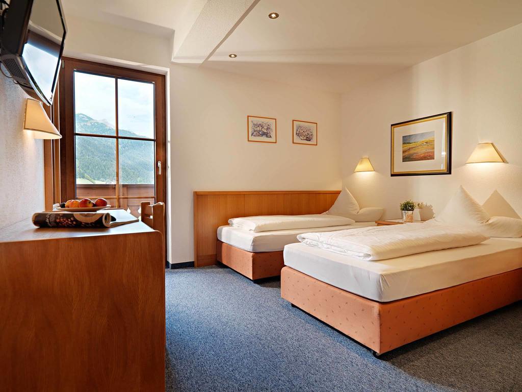 Landhaus Strolz Sankt Anton am Arlberg Phòng bức ảnh
