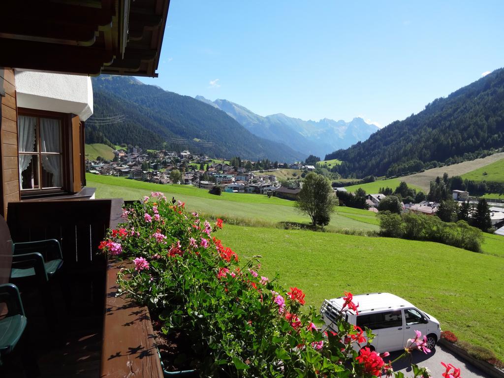Landhaus Strolz Sankt Anton am Arlberg Phòng bức ảnh
