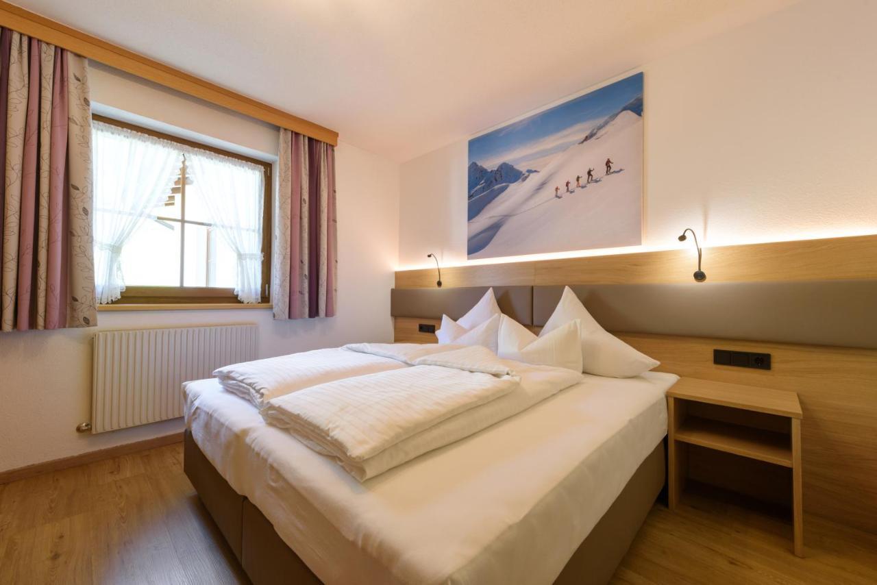 Landhaus Strolz Sankt Anton am Arlberg Ngoại thất bức ảnh
